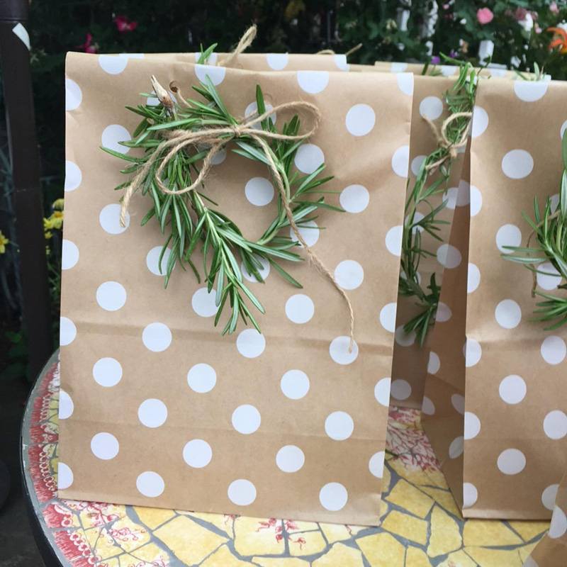 10pcs Brown Kraft Paper Gifts  - đánh giá và giá Food Halloween Snacks